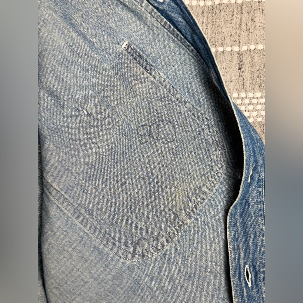 ARMANI JEANS Vintage Denim Shirt - Picture 7 of 8